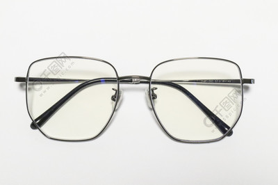 藍(lán)光防護與近視矯正 專業(yè)眼鏡產(chǎn)品實拍解析